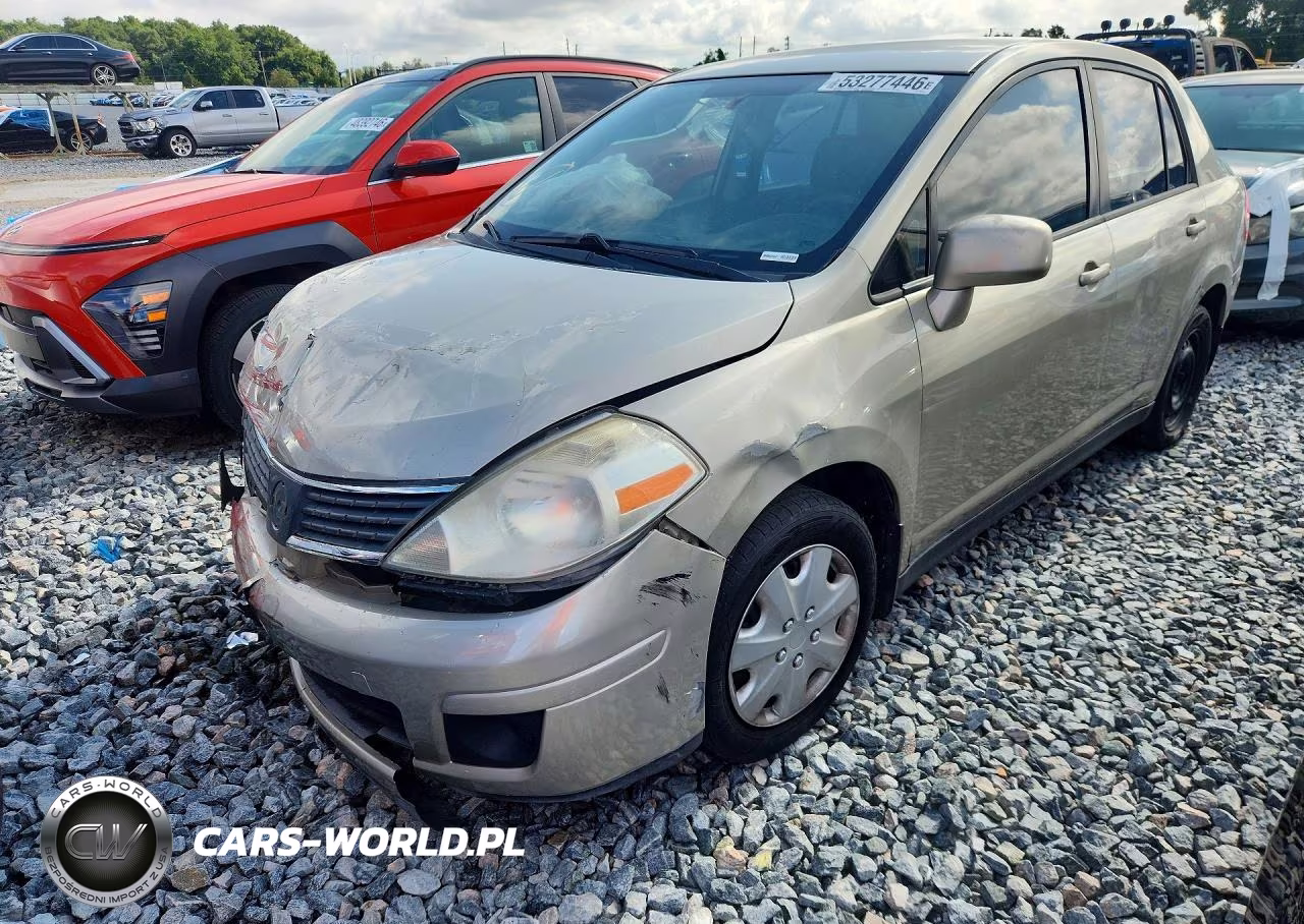 2009 Nissan Versa 1.8 S