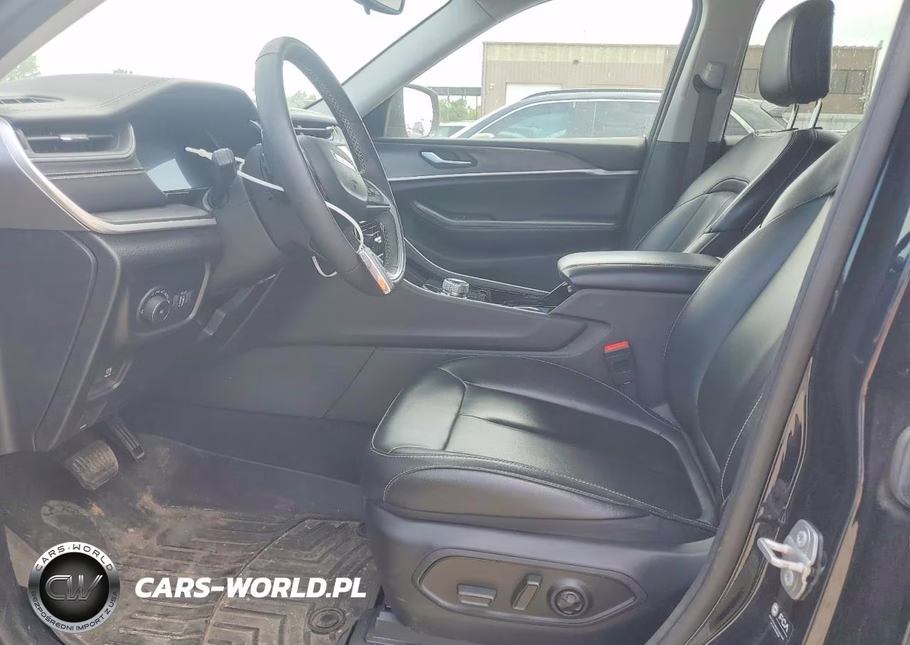 2023 Jeep Grand Cherokee L Limited VIN:1C4RJKBG9P8805940 - 7