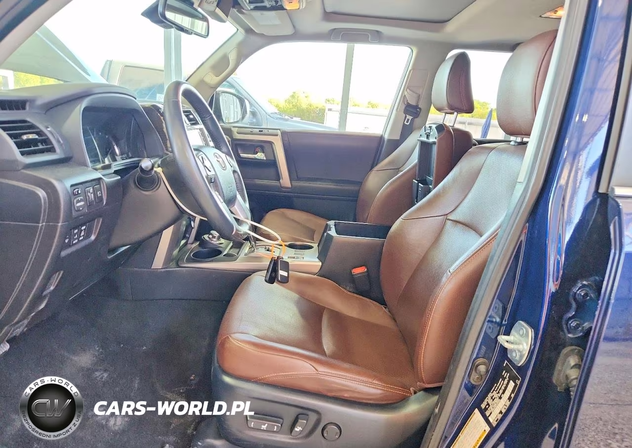 2020 Toyota 4Runner Limited VIN:JTEBU5JRXL5814330 - 7