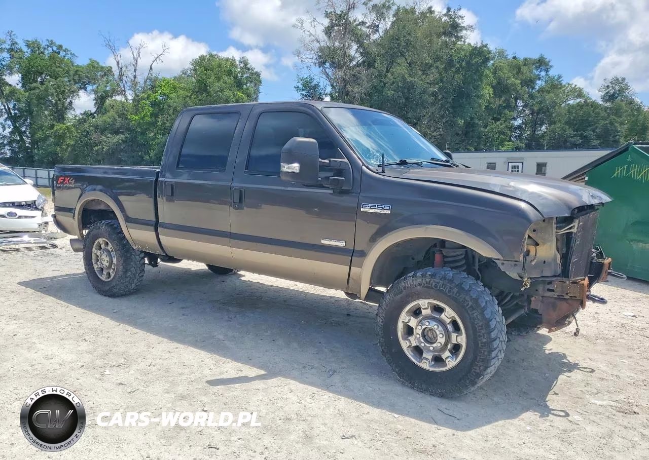 2005 Ford F250 Super Duty VIN:1FTSW21P85EC92988 - 4
