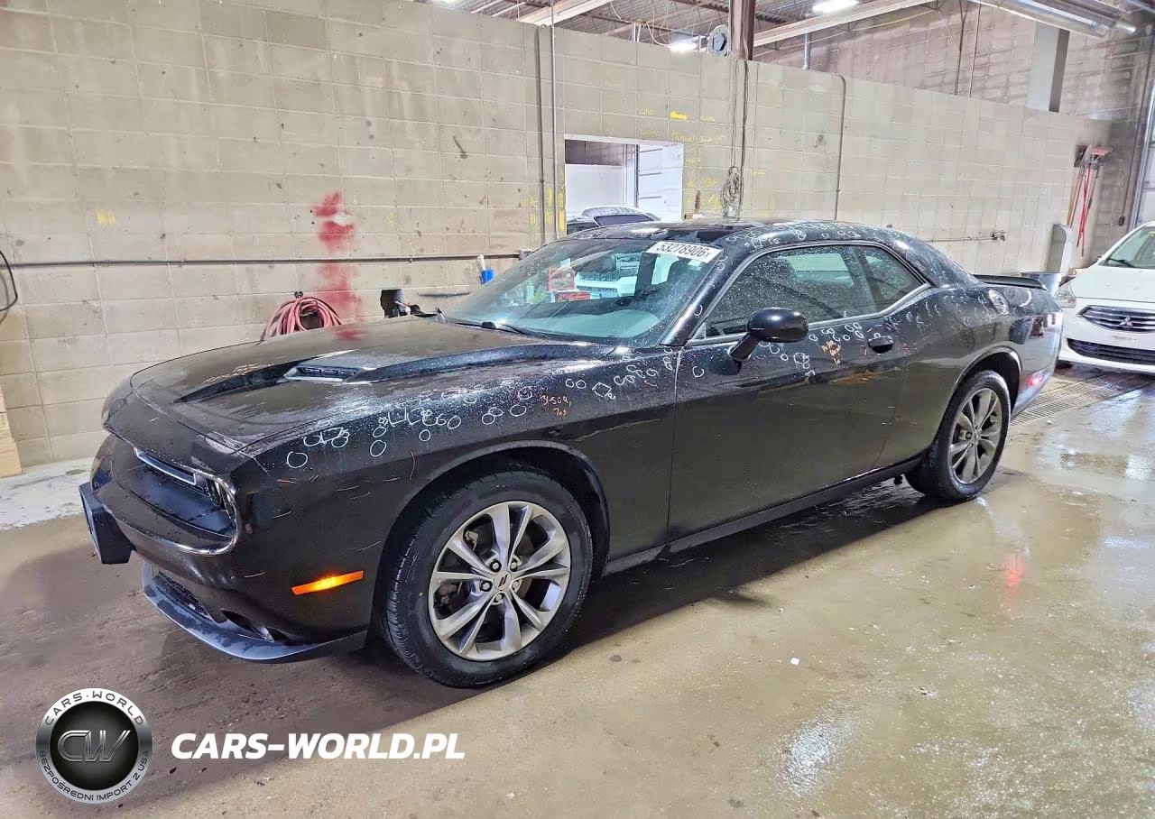 2020 Dodge Challenger Sxt