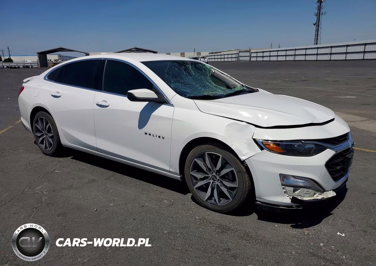 2020 Chevrolet Malibu Rs VIN:1G1ZG5ST2LF145056 - 4