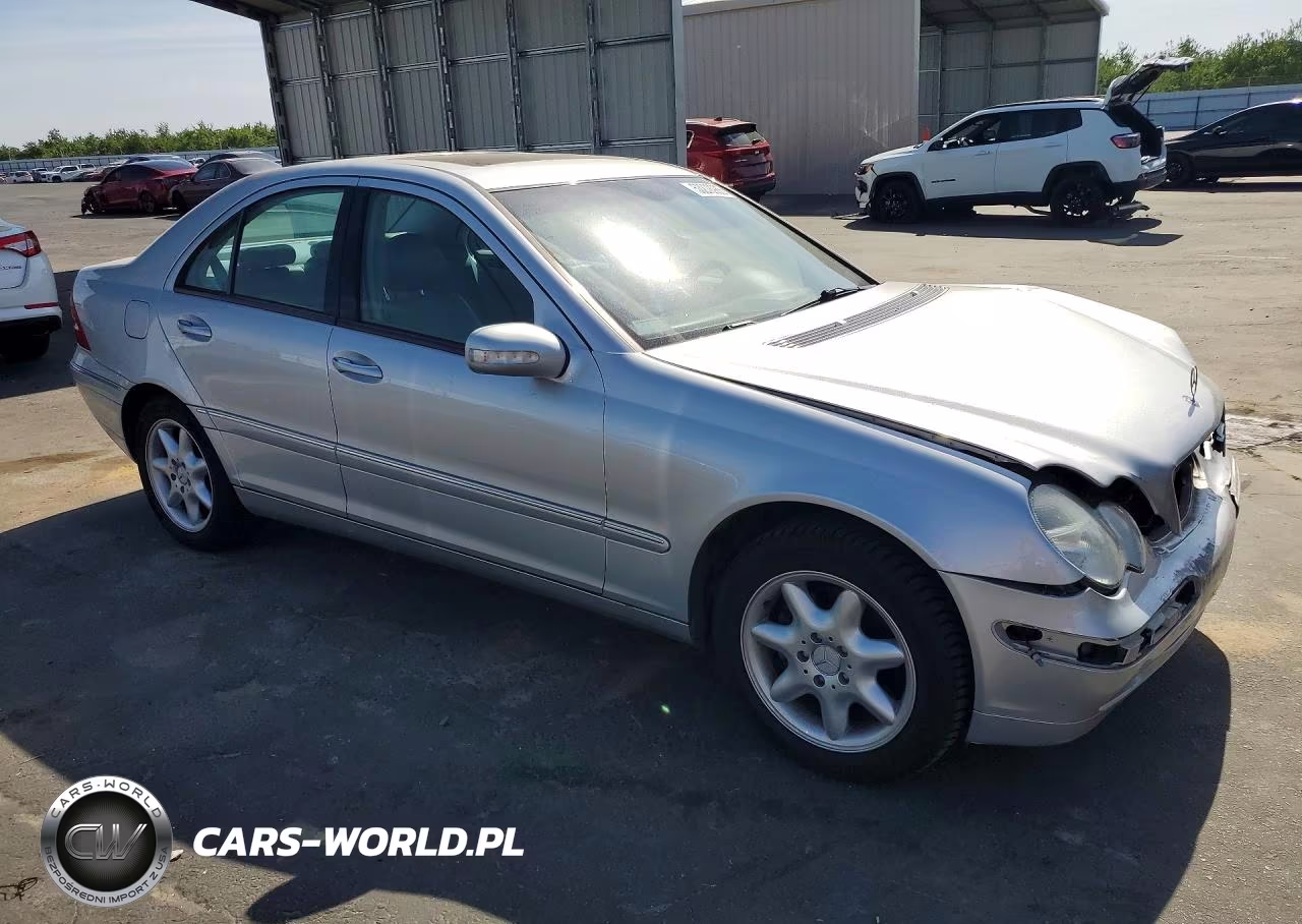 2002 Mercedes-Benz C 240 VIN:WDBRF61J12F130979 - 4