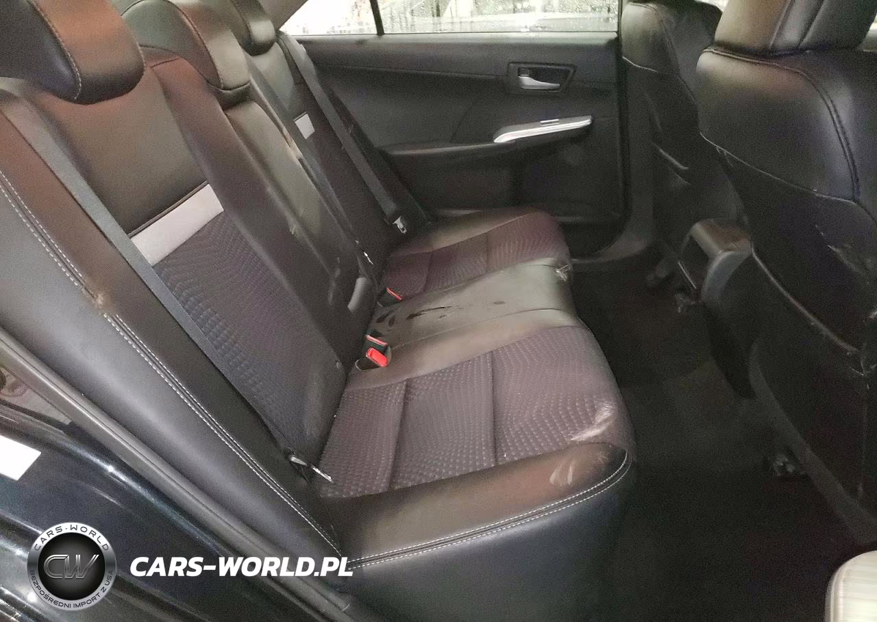 2014 Toyota Camry Se Sport VIN:4T1BF1FK3EU349090 - 10