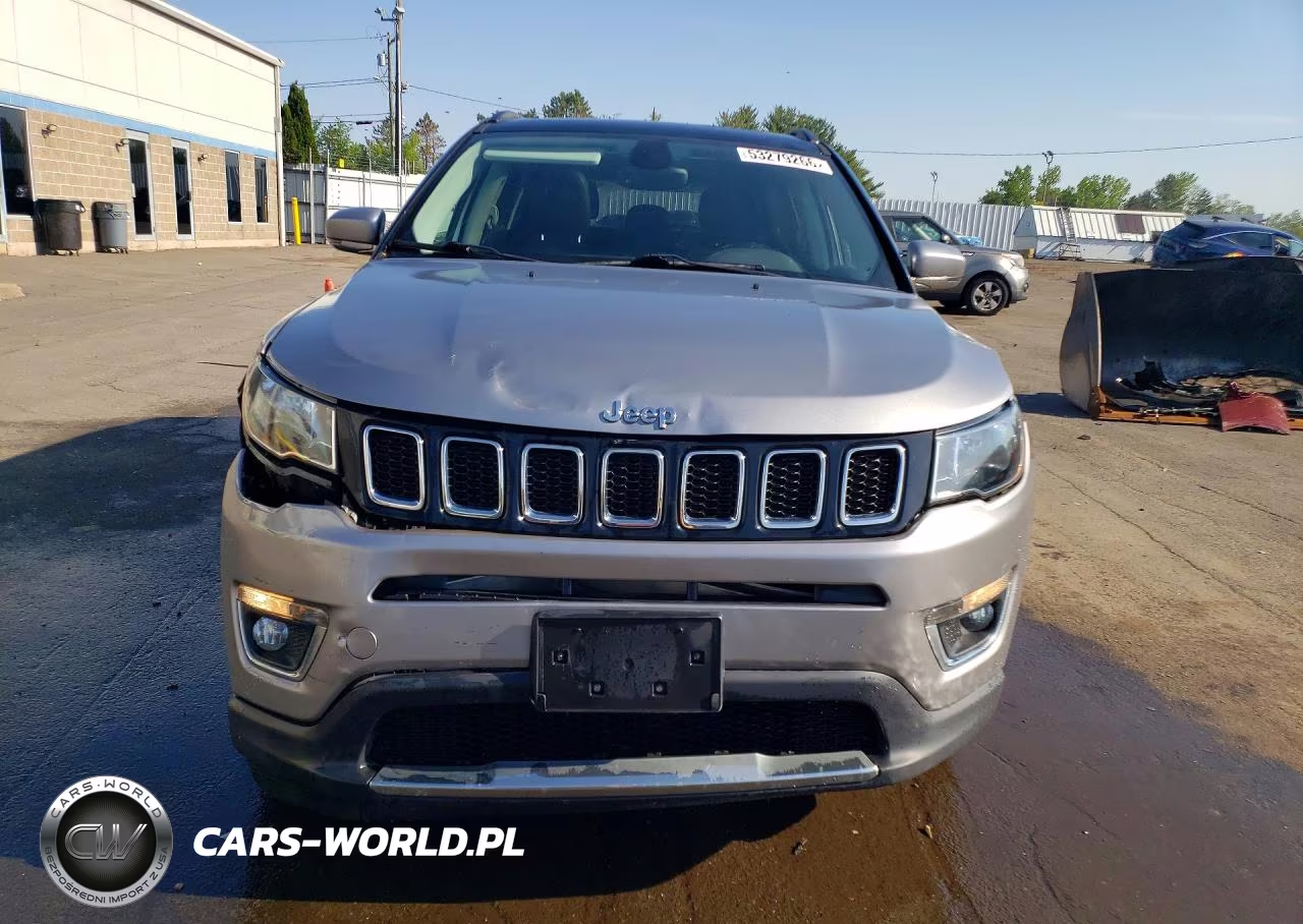 2018 Jeep Compass Limited VIN:3C4NJDCB0JT230469 - 5