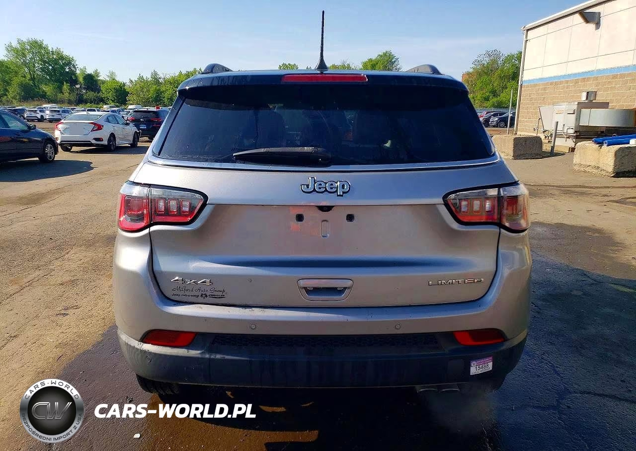 2018 Jeep Compass Limited VIN:3C4NJDCB0JT230469 - 6