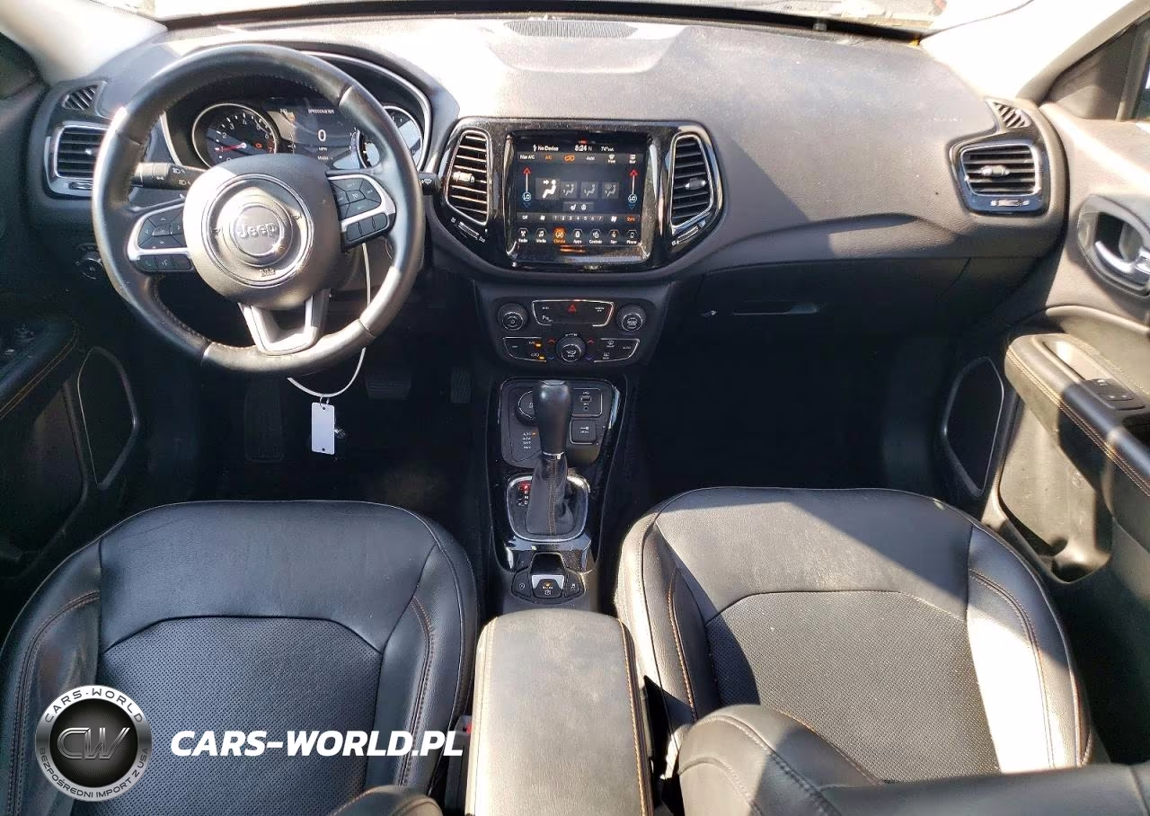 2018 Jeep Compass Limited VIN:3C4NJDCB0JT230469 - 8