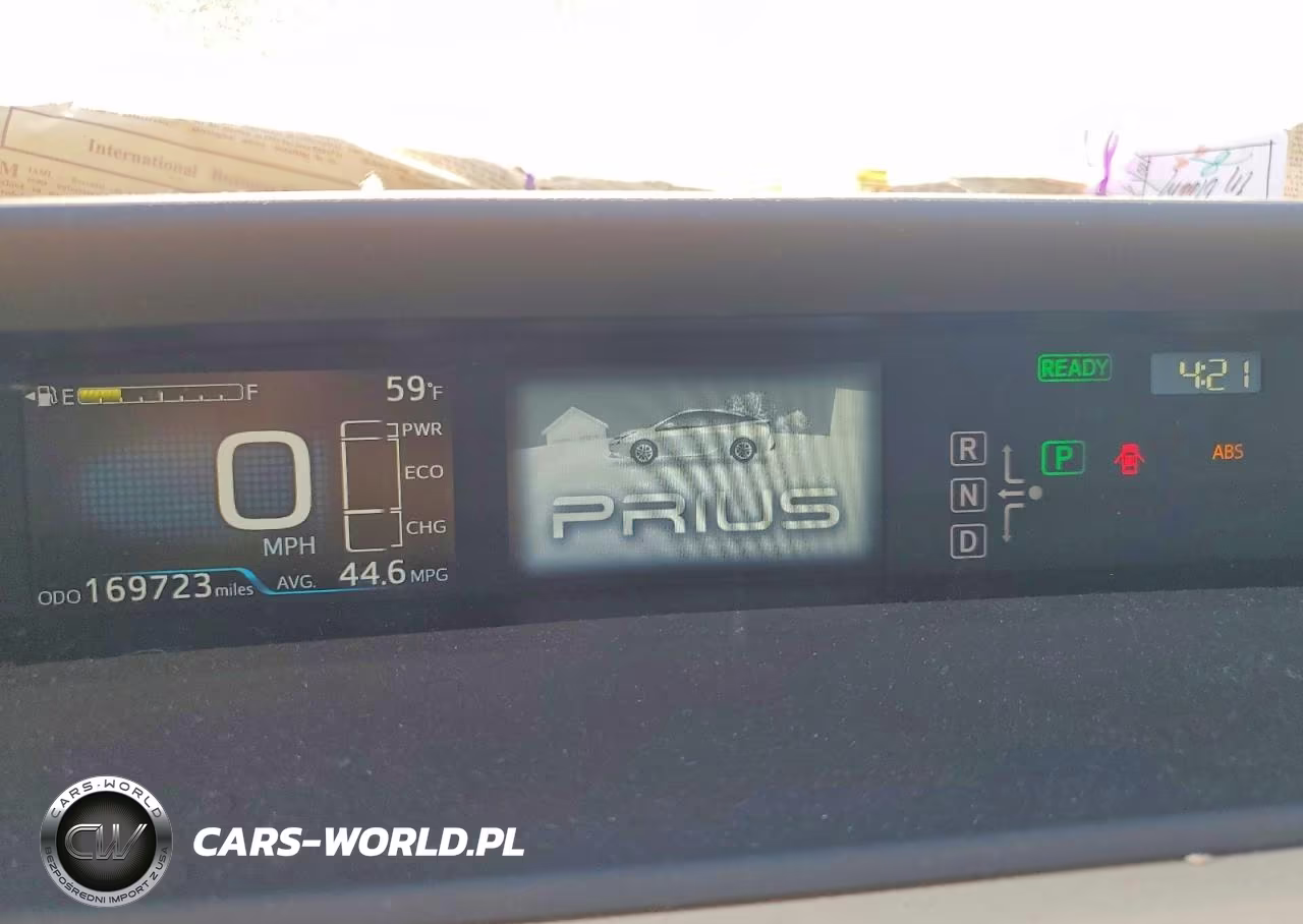2016 Toyota Prius Three VIN:JTDKARFU2G3002538 - 9