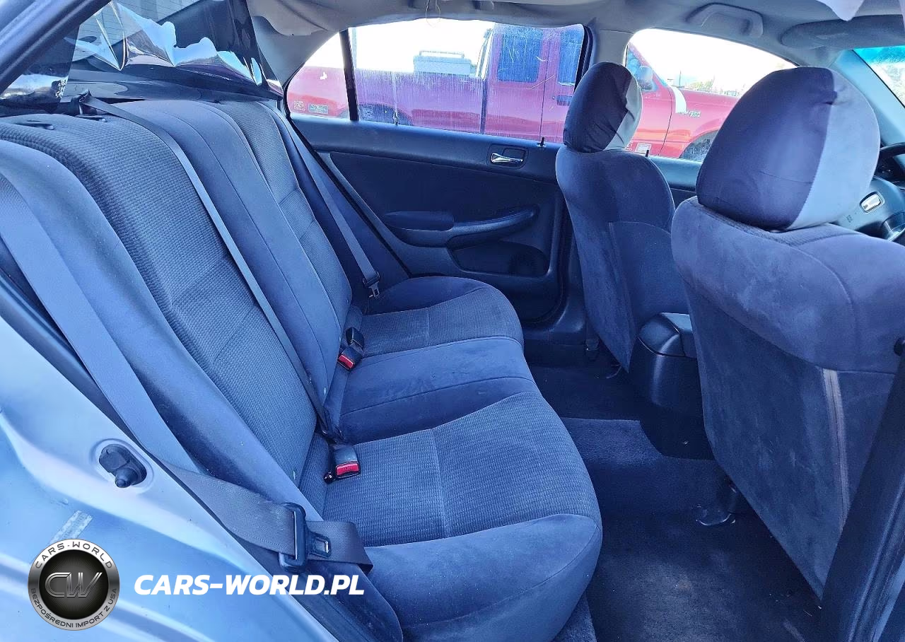 2004 Honda Accord Dx VIN:JHMCM56184C014942 - 10