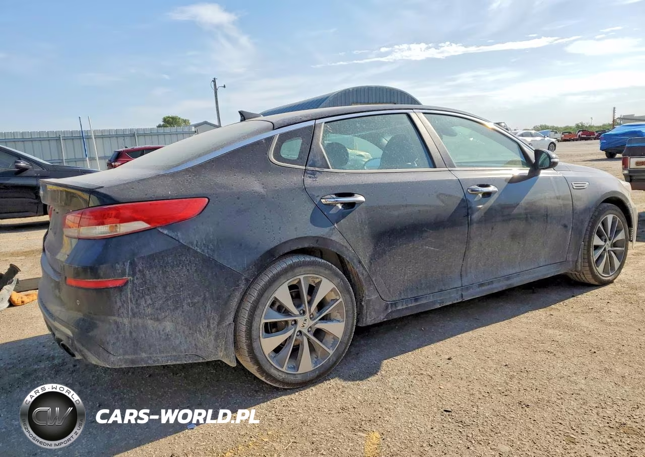 2019 Kia Optima S VIN:5XXGT4L36KG293875 - 3