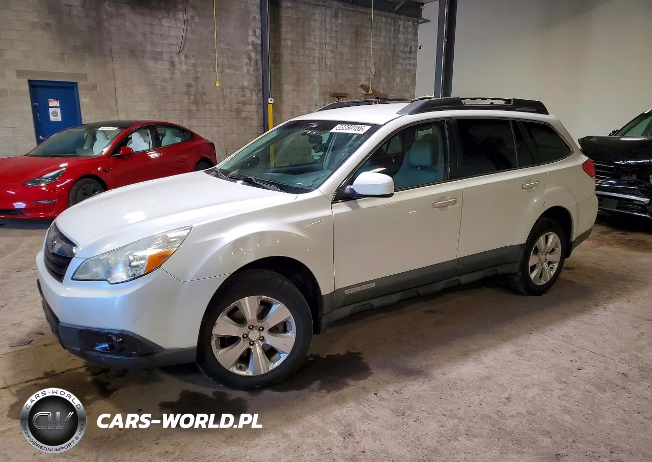 2011 Subaru Outback 3.6R Limited – zdjęcie 1 z 13