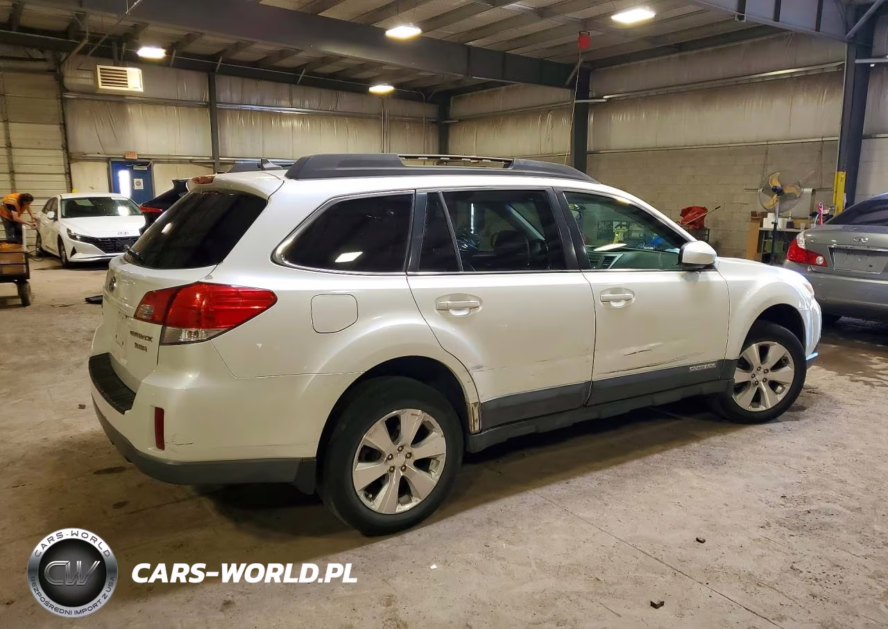 2011 Subaru Outback 3.6R Limited VIN:4S4BRDJC6B2323793 - 3