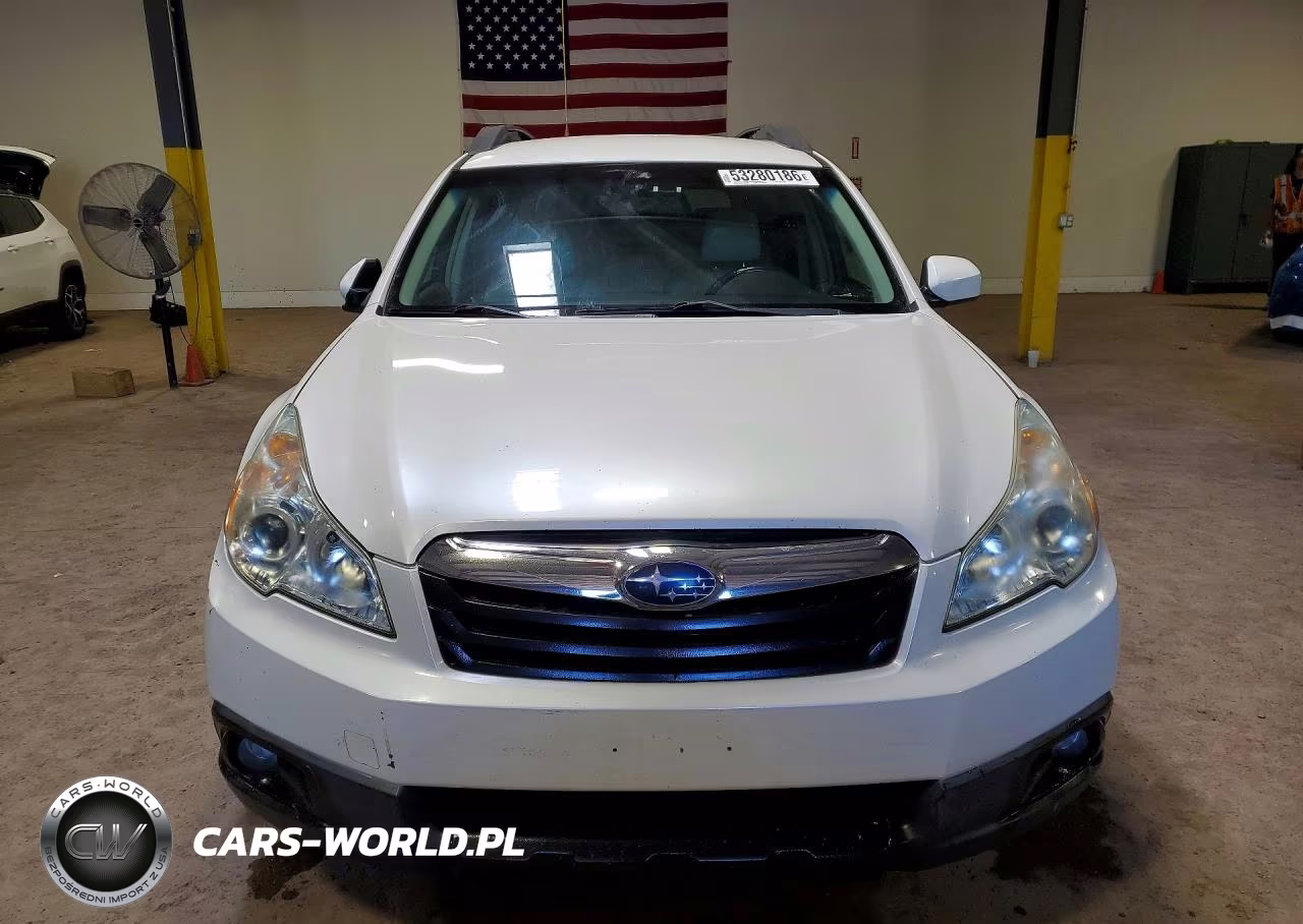 2011 Subaru Outback 3.6R Limited VIN:4S4BRDJC6B2323793 - 5