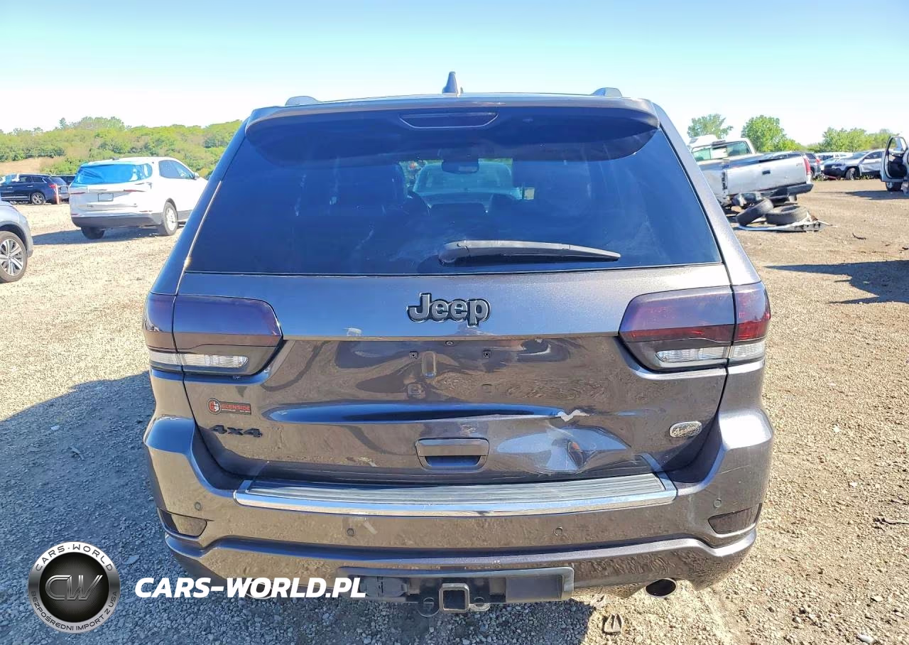 2018 Jeep Grand Cherokee Overland VIN:1C4RJFCG4JC135725 - 5