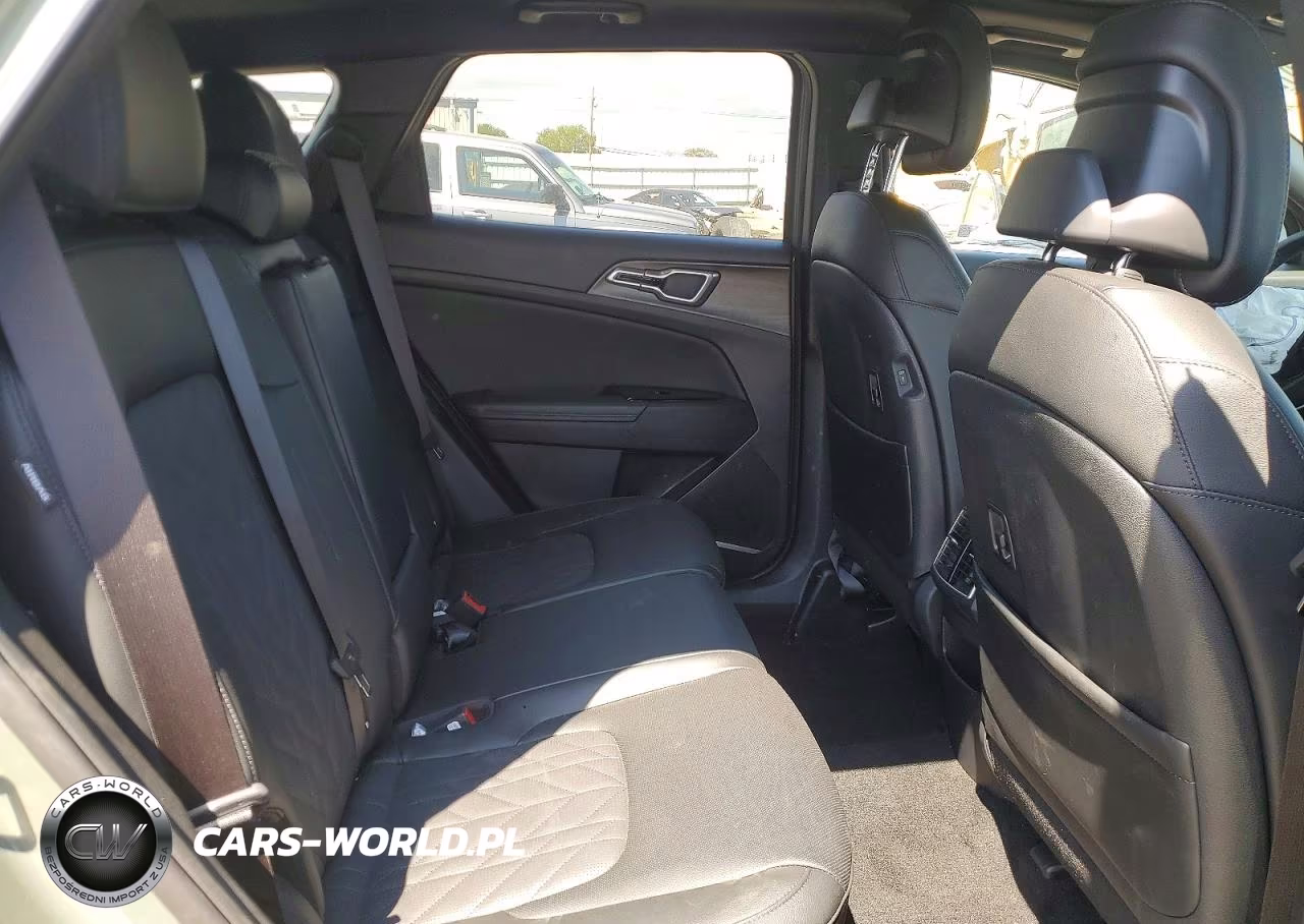 2025 Kia Sportage X Line VIN:5XYK6CDF4SG307918 - 10