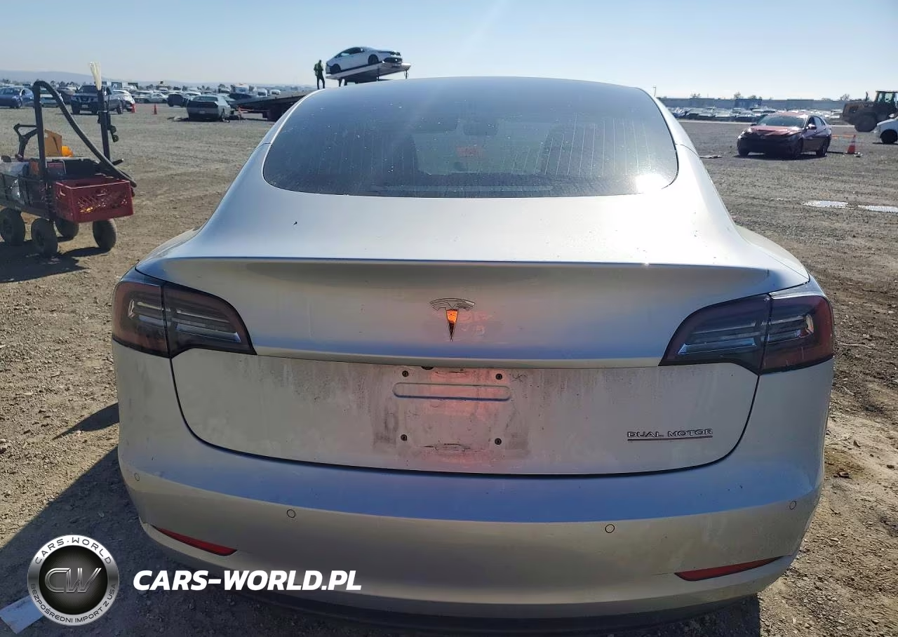 2018 Tesla Model 3 VIN:5YJ3E1EB2JF116947 - 6
