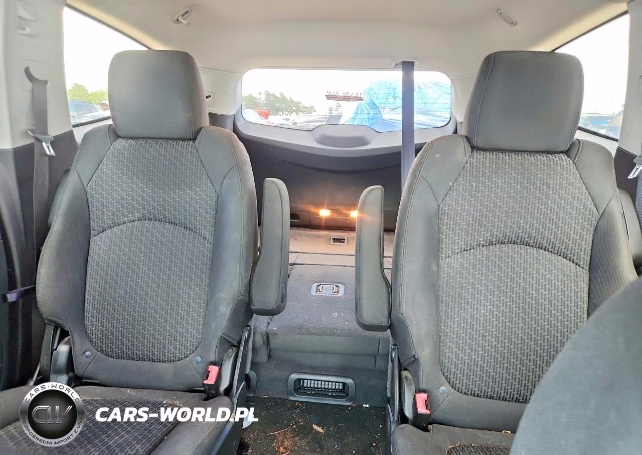 2012 Chevrolet Traverse Lt VIN:1GNKRGED6CJ363203 - 10