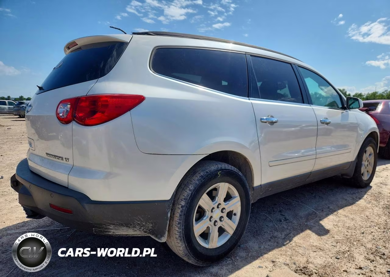 2012 Chevrolet Traverse Lt VIN:1GNKRGED6CJ363203 - 3