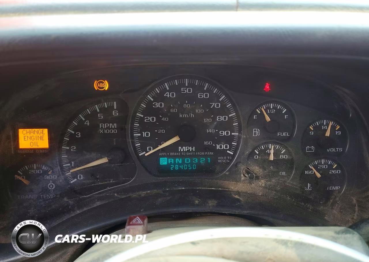2002 Chevrolet Silverado 2500 Flatbed Truck VIN:1GCHK29U42E279120 - 9