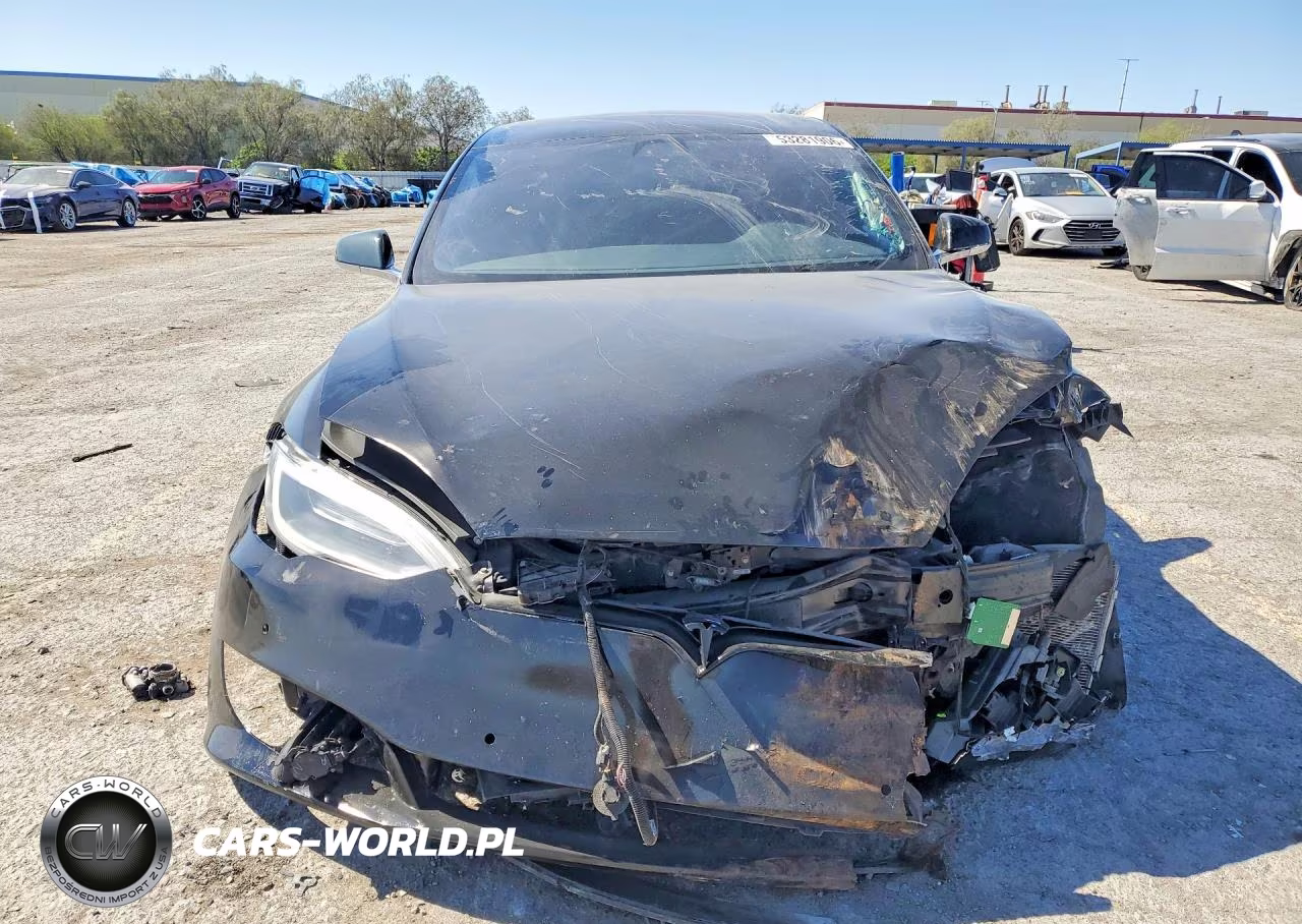 2018 Tesla Model S VIN:5YJSA1E27JF280959 - 5