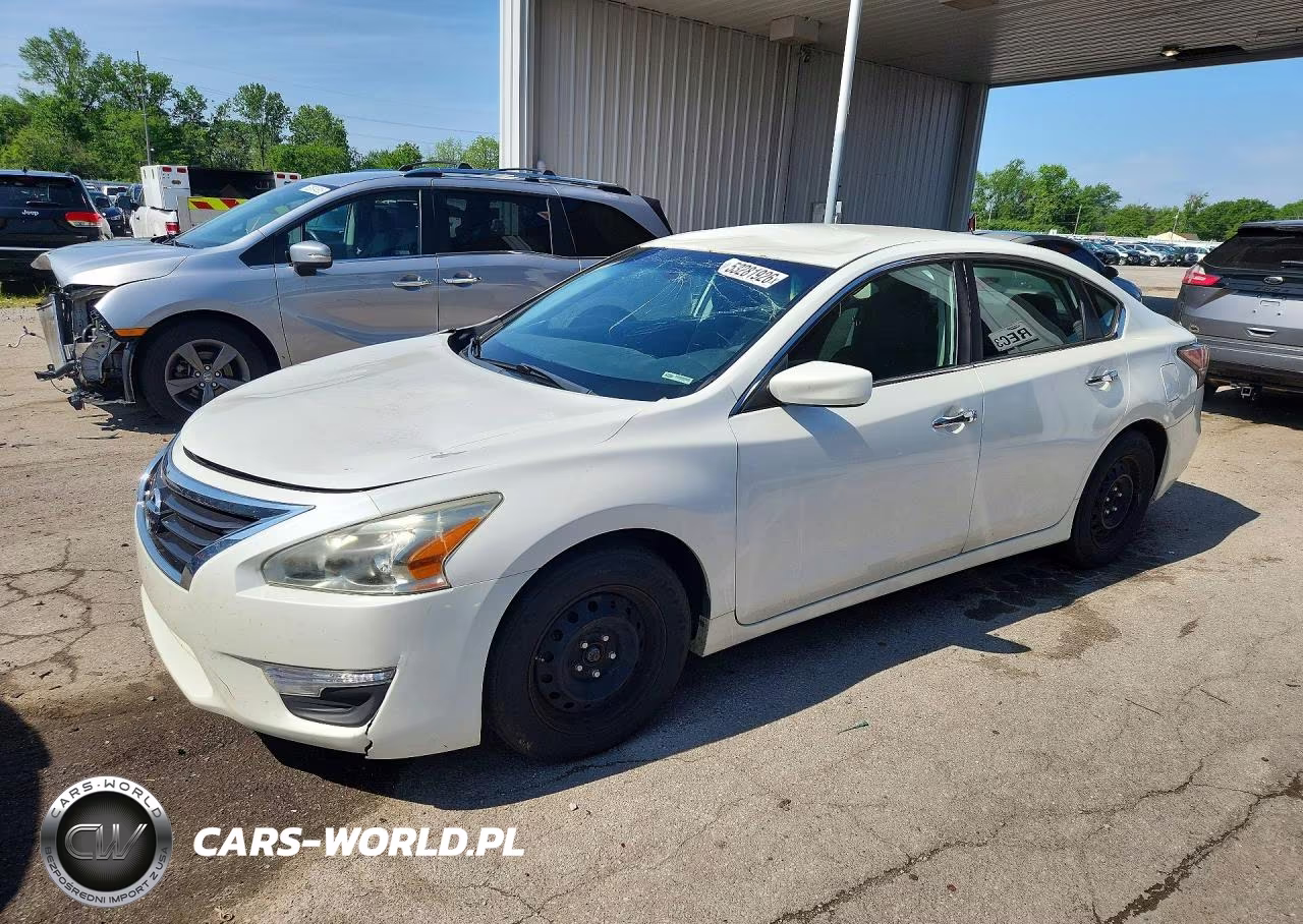 2015 Nissan Altima 2.5 S – zdjęcie 1 z 12