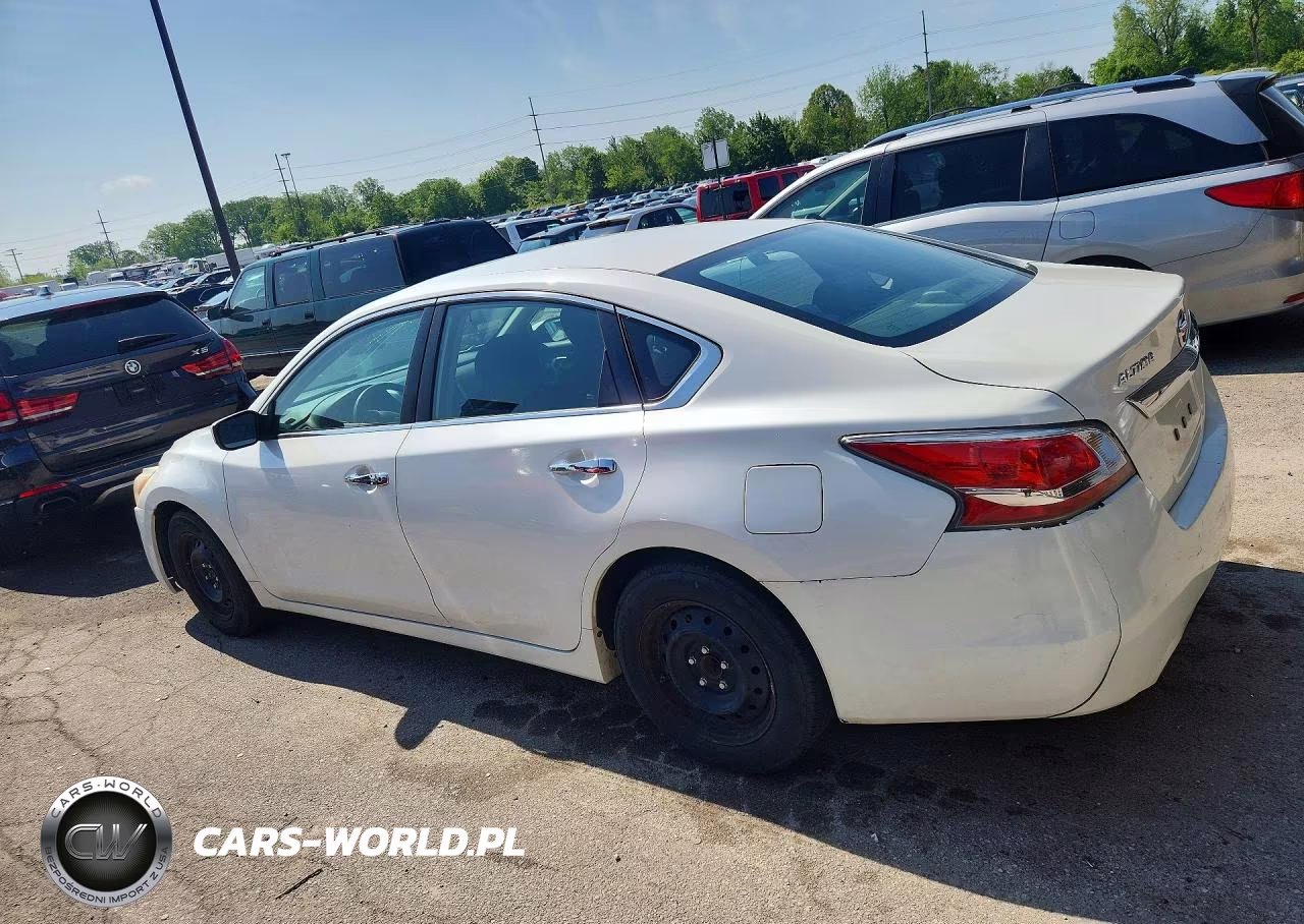 2015 Nissan Altima 2.5 S VIN:1N4AL3AP2FN334413 - 2