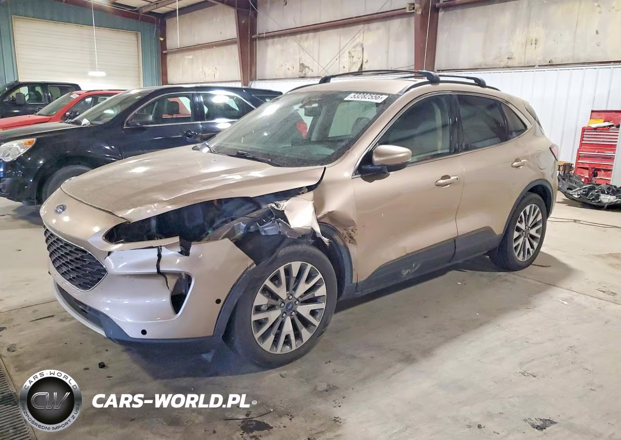 2020 Ford Escape Titanium – zdjęcie 1 z 13