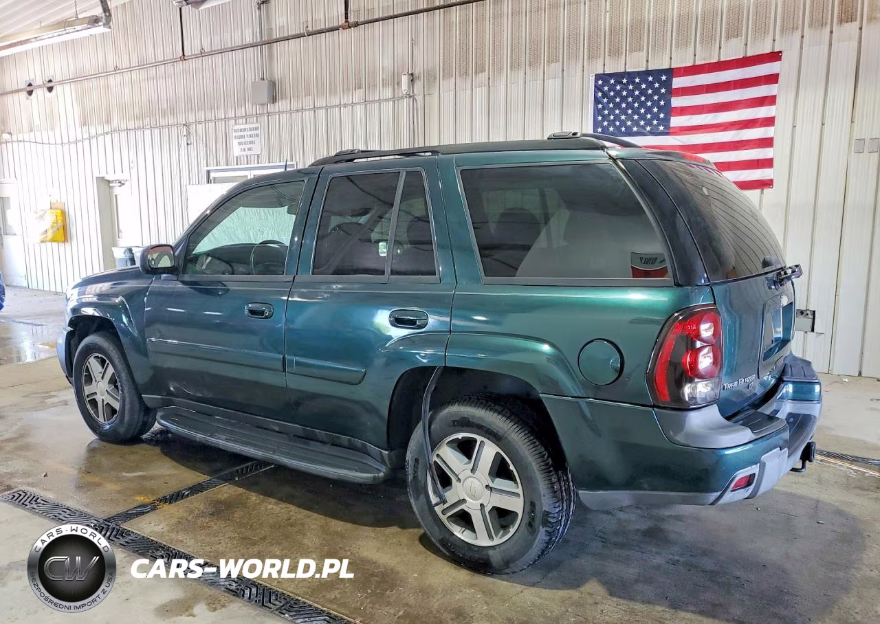 2005 Chevrolet Trailblazer Ls VIN:1GNDT13S352174384 - 2
