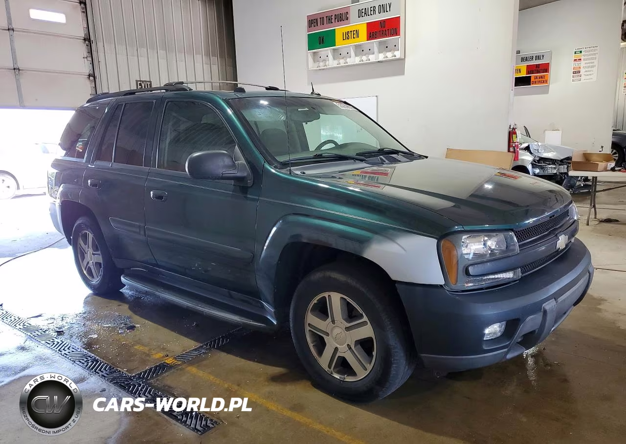 2005 Chevrolet Trailblazer Ls VIN:1GNDT13S352174384 - 4