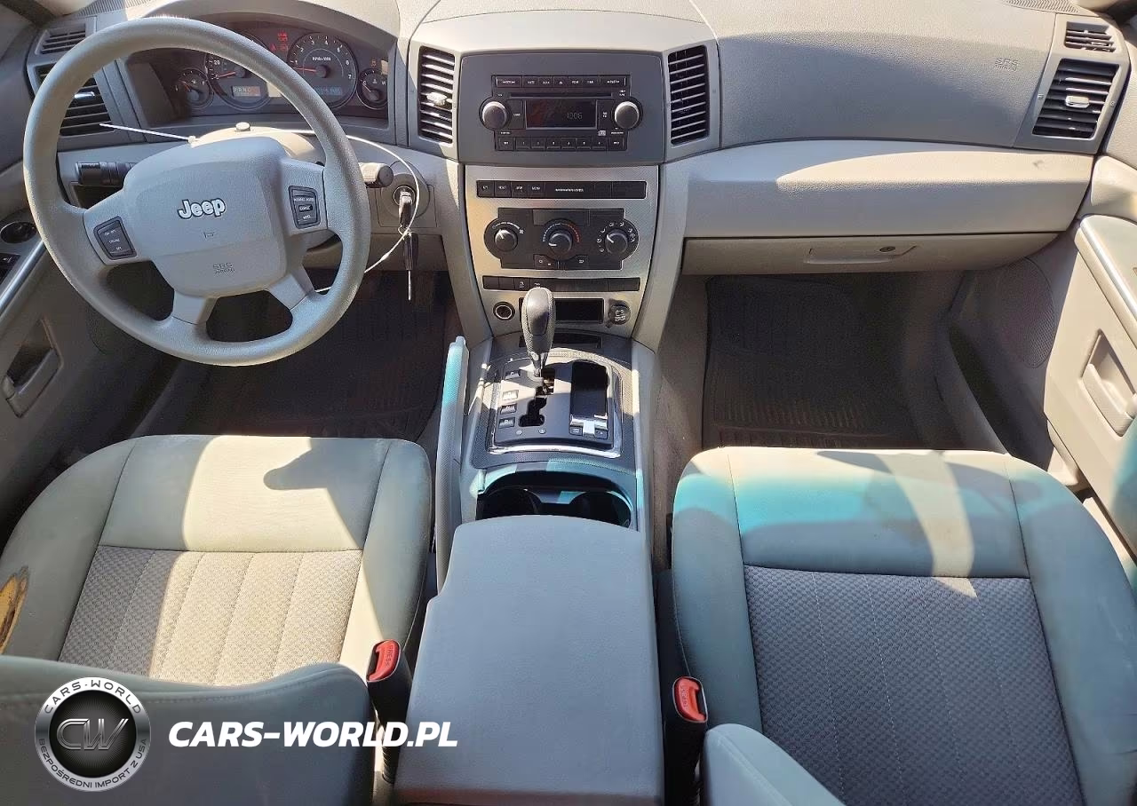 2005 Jeep Grand Cherokee Laredo VIN:1J4HR48N95C679282 - 8