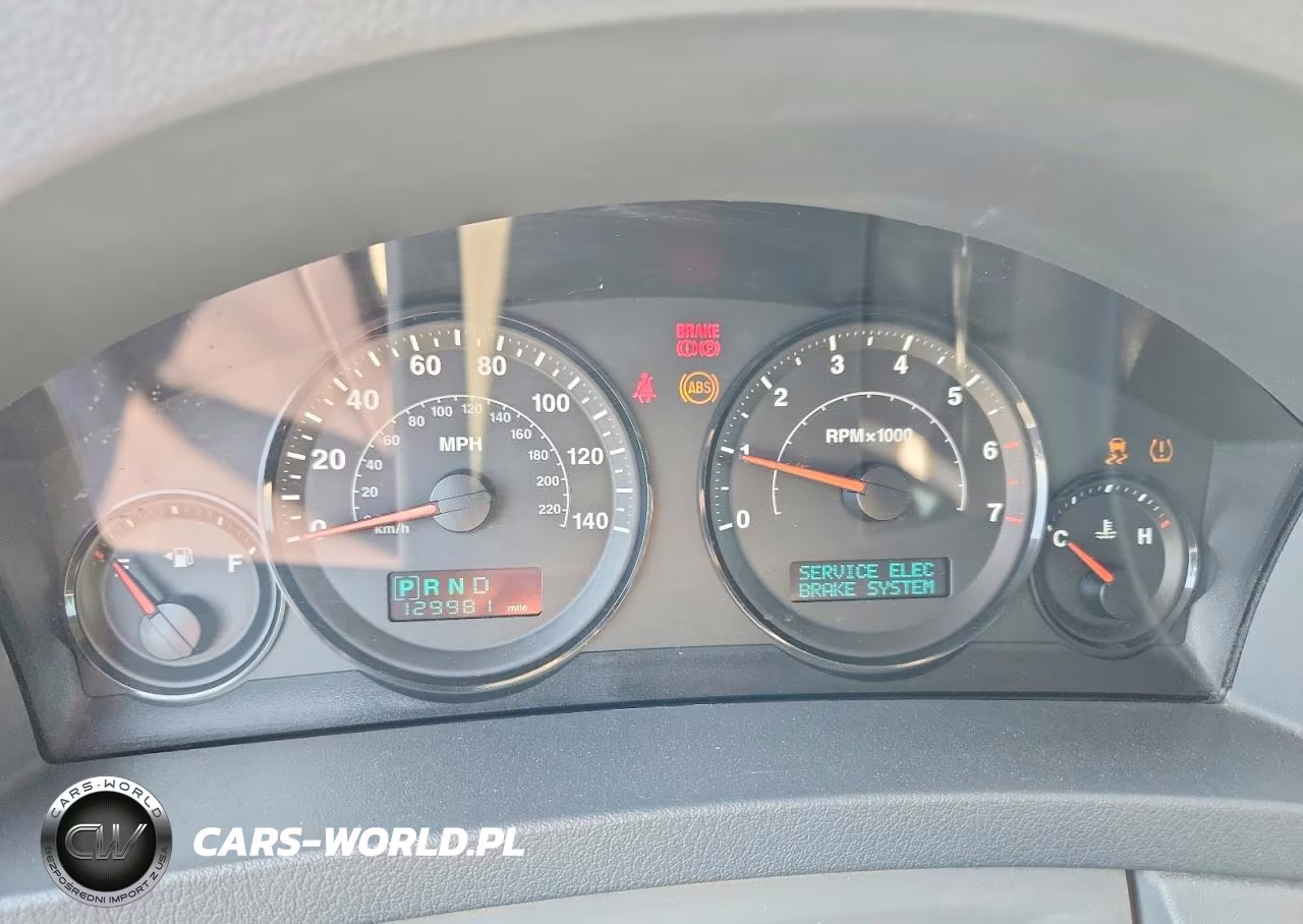 2005 Jeep Grand Cherokee Laredo VIN:1J4HR48N95C679282 - 9