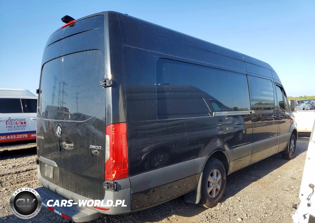 2020 Mercedes Benz Sprinter 2500 Delivery Van VIN:W1W4EDHY9LT020694 - 3