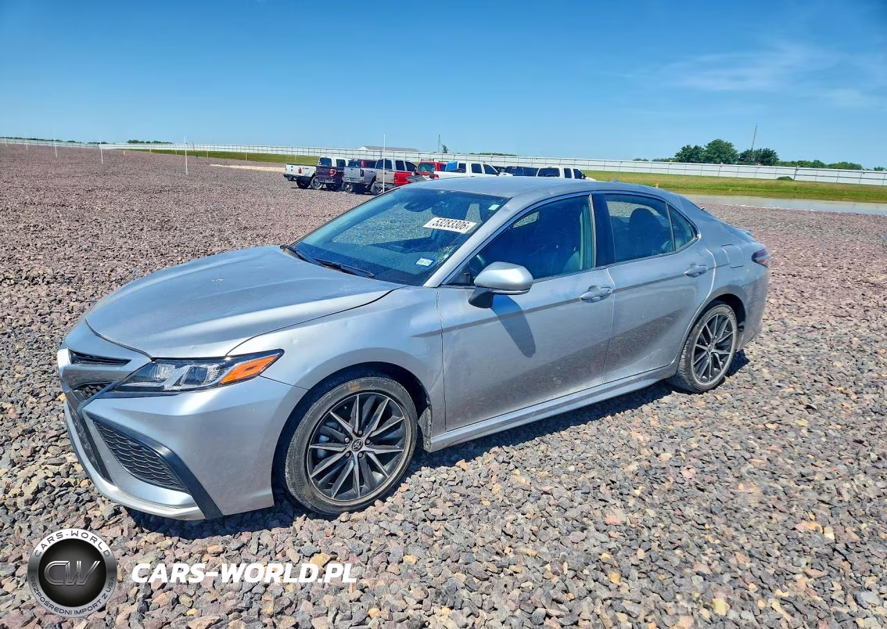 2024 Toyota Camry Se – zdjęcie 1 z 12
