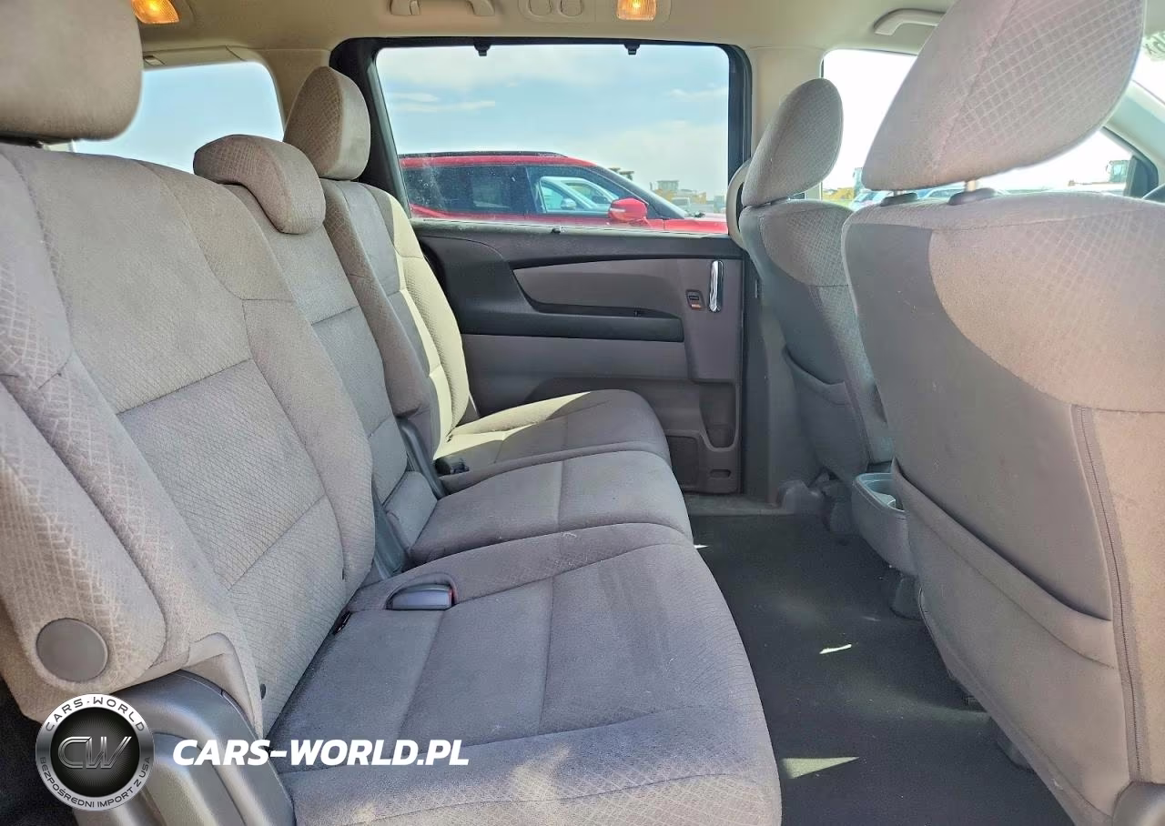 2016 Honda Odyssey Se VIN:5FNRL5H33GB150884 - 11