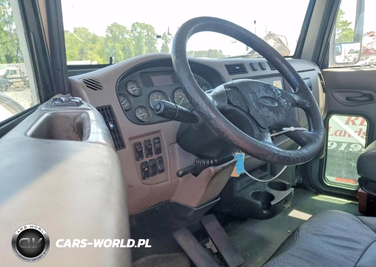2016 Peterbilt 337 Utility - Service Truck VIN:2NP2HM7X8GM355676 - 8