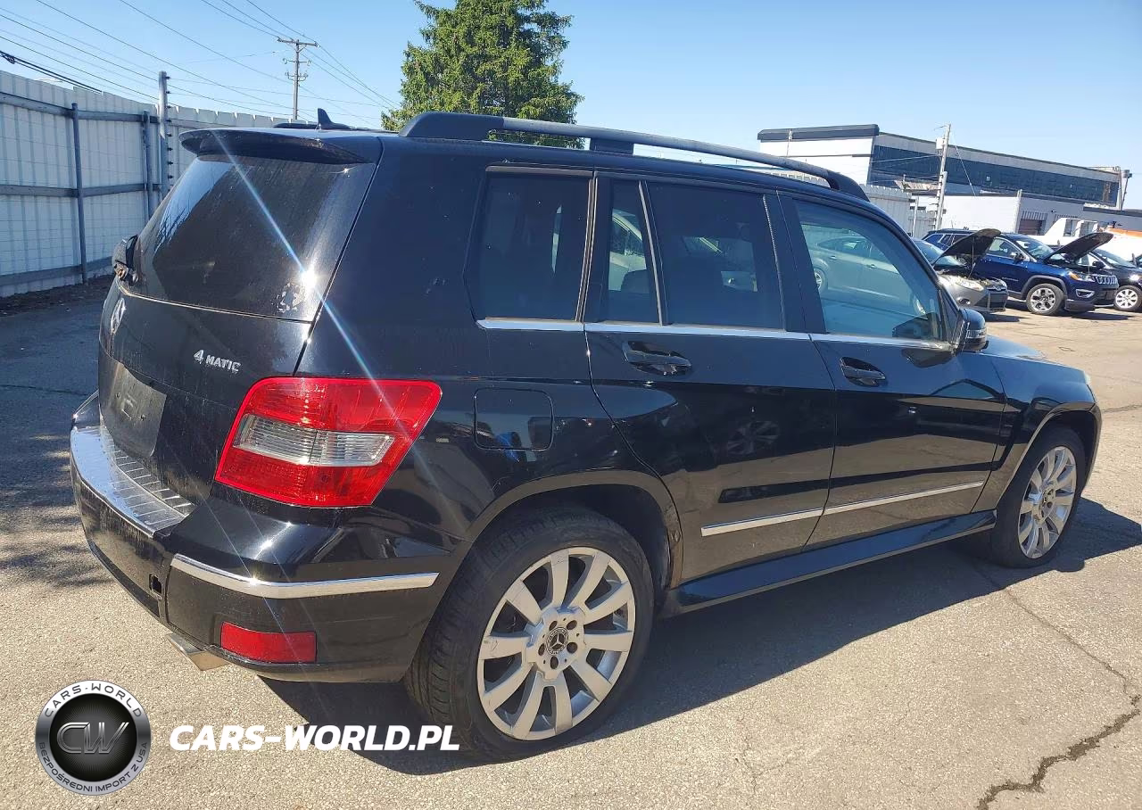 2010 Mercedes-Benz Glk 350 4Matic VIN:WDCGG8HB9AF395867 - 3