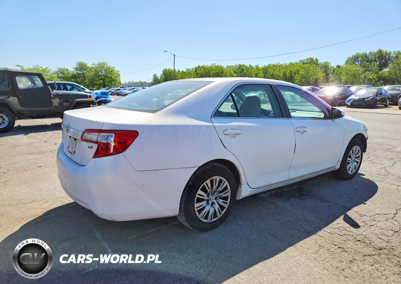 2012 Toyota Camry Le VIN:4T1BF1FK2CU570242 - 3