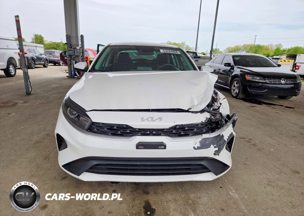 2023 Kia Forte Lxs VIN:3KPF24AD8PE567314 - 5