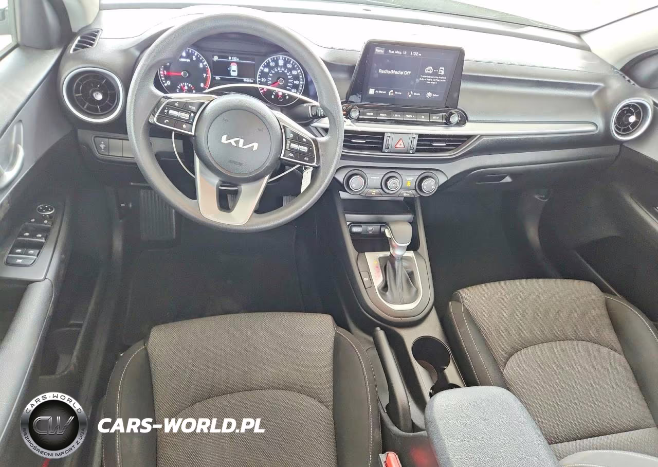 2023 Kia Forte Lxs VIN:3KPF24AD8PE567314 - 8