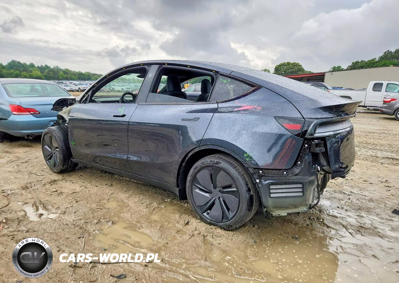 2026 Tesla Model Y VIN:7SAYGDED8TA661329 - 2