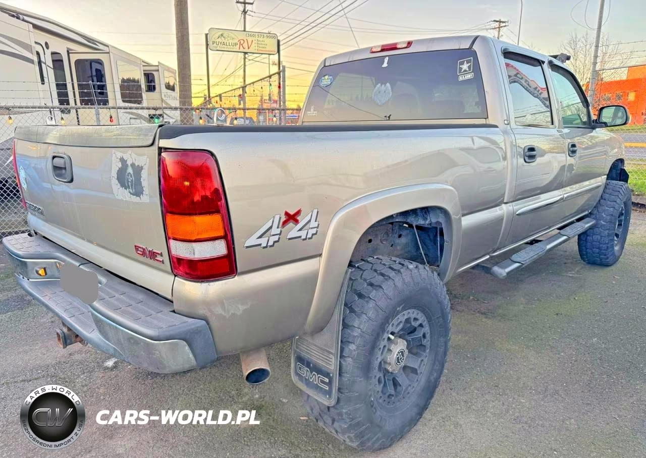 2003 GMC Sierra K1500 Heavy Duty VIN:1GTGK13UX3F131614 - 4