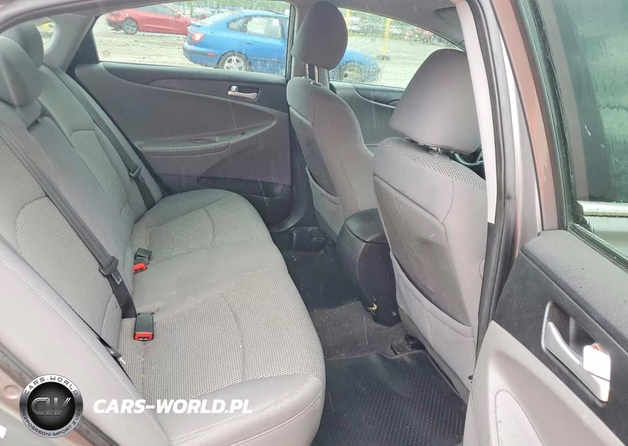2011 Hyundai Sonata Gls VIN:5NPEB4ACXBH064858 - 10