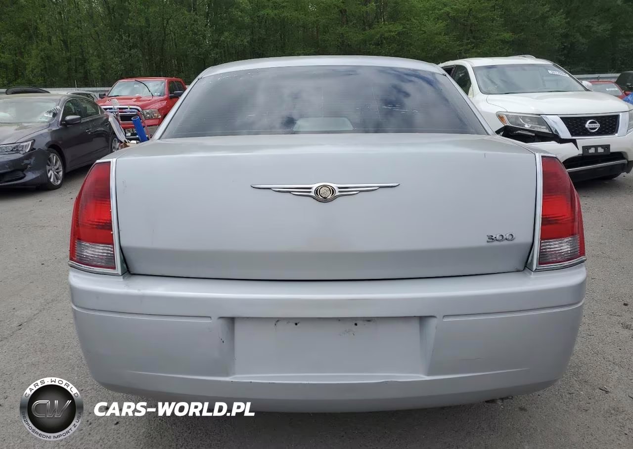 2006 Chrysler 300 VIN:2C3KA43RX6H461125 - 6
