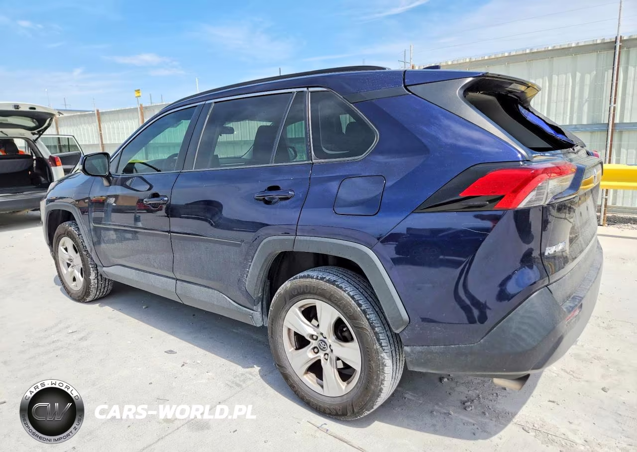 2020 Toyota Rav4 Xle VIN:2T3W1RFV3LW074592 - 2