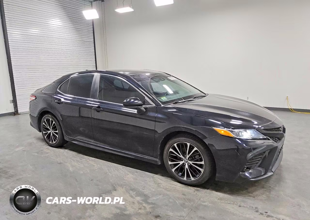 2020 Toyota Camry Se VIN:4T1G11AK4LU301607 - 4