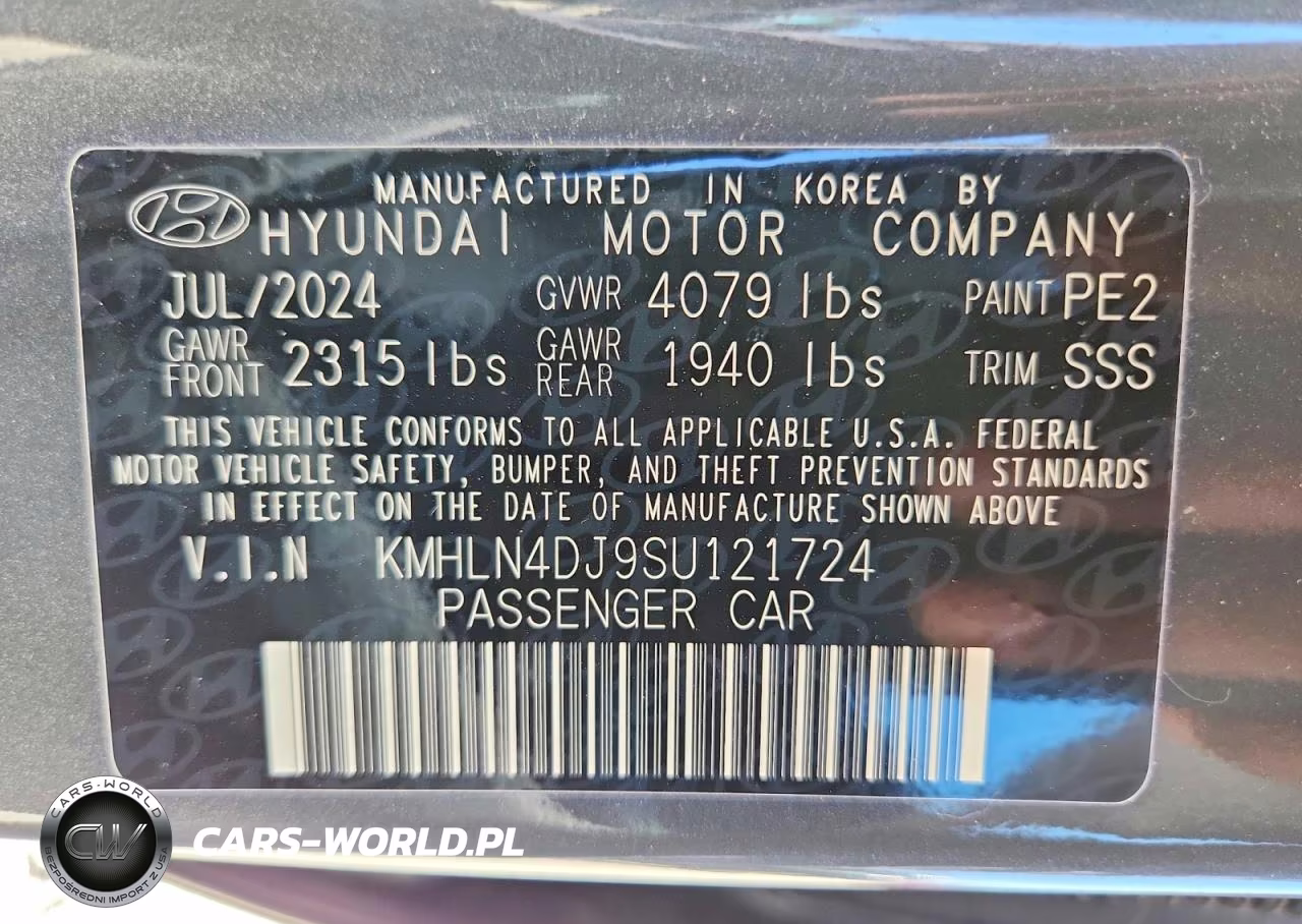 2025 Hyundai Elantra Limited VIN:KMHLN4DJ9SU121724 - 13