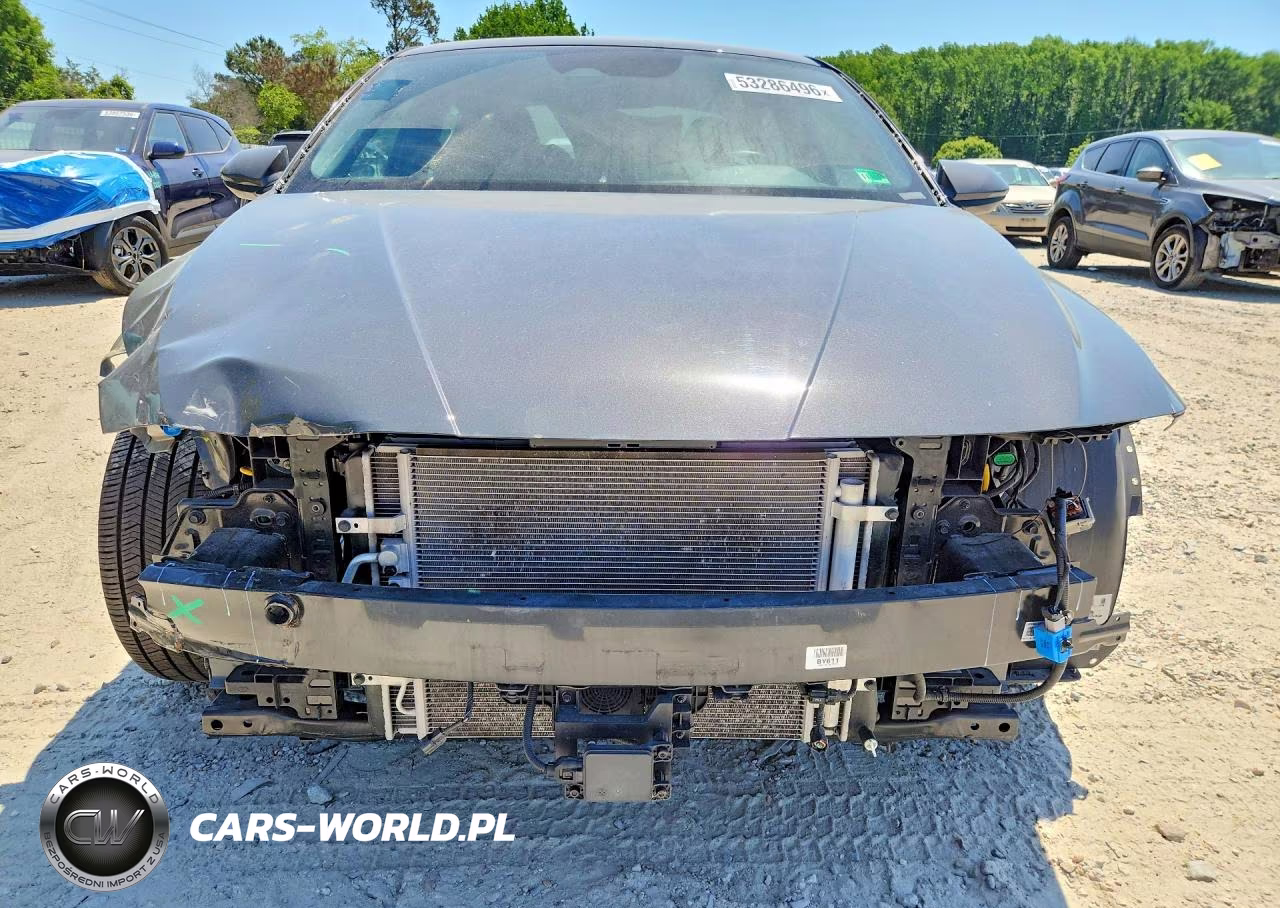 2025 Hyundai Elantra Limited VIN:KMHLN4DJ9SU121724 - 5