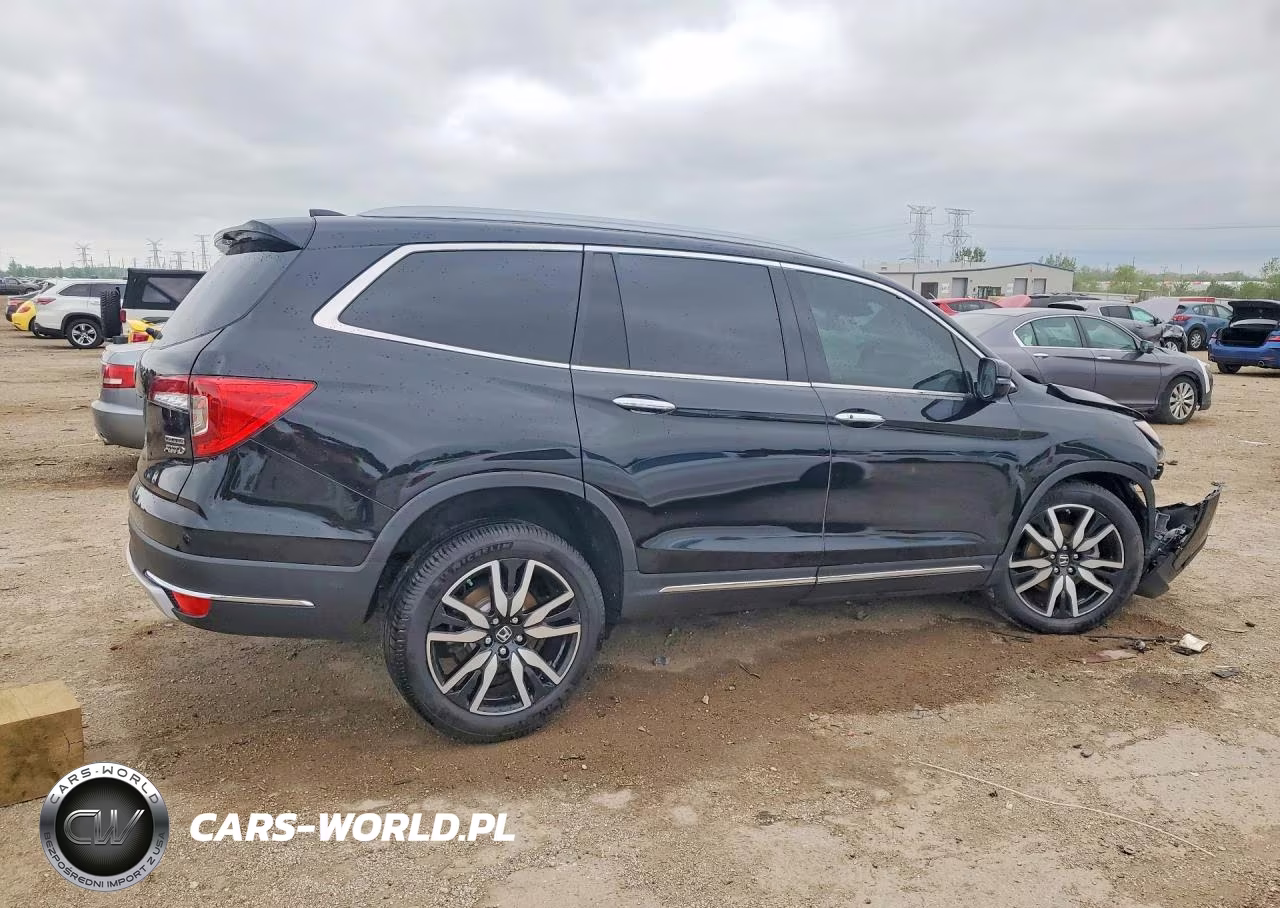 2021 Honda Pilot Touring VIN:5FNYF6H98MB084860 - 3