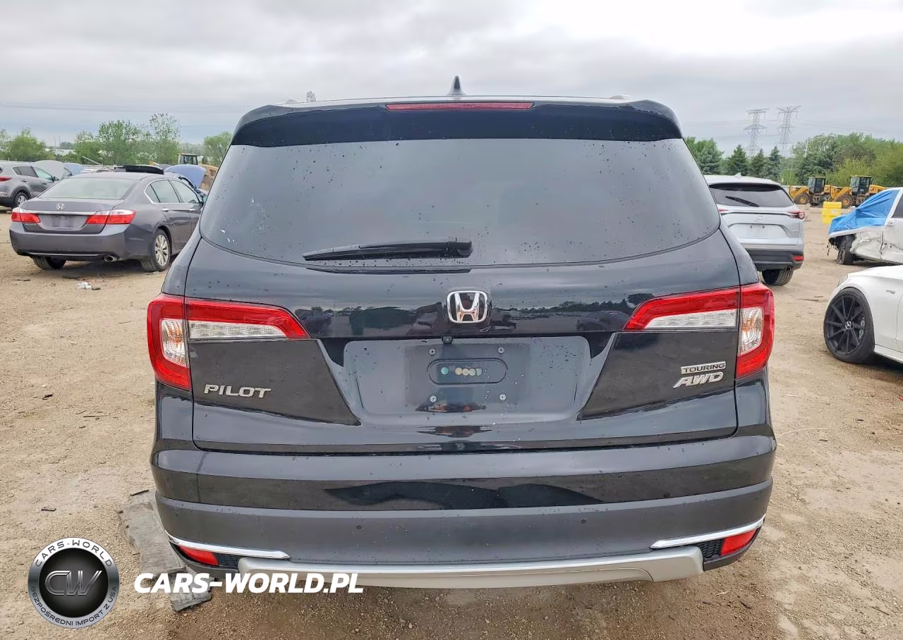 2021 Honda Pilot Touring VIN:5FNYF6H98MB084860 - 6