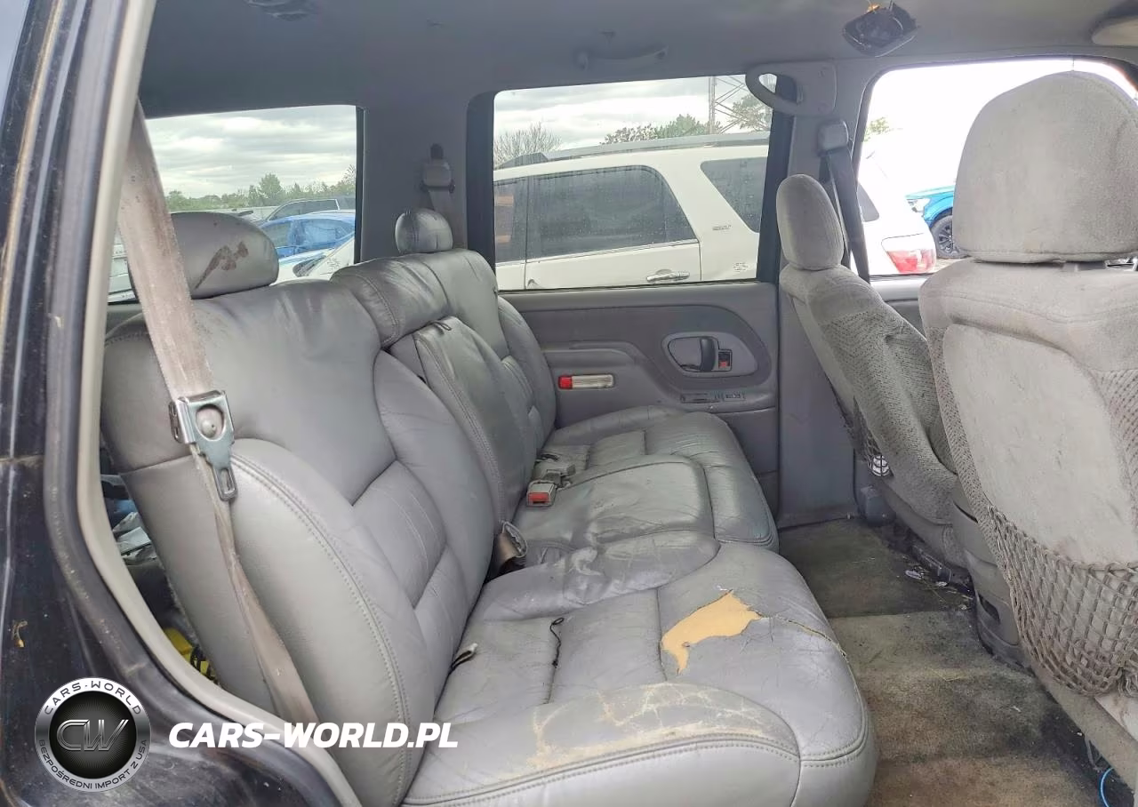 1995 Chevrolet Tahoe K1500 VIN:1GNEK13KXSJ458748 - 11